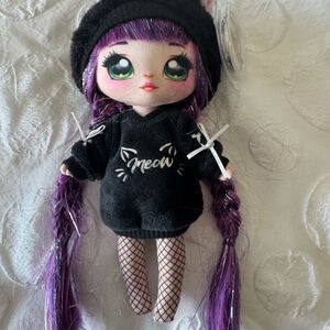 Na! Na! Na! Surprise Limited edition Tuesday Meow Dollar In cat outfit.